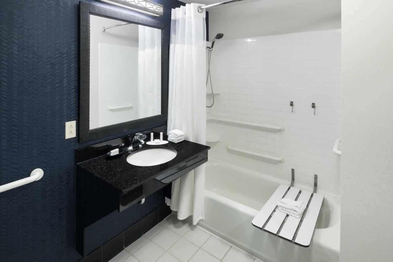 Fairfield Inn Suites By Marriott Orlando At Seaworld Williamsburg Eksteriør bilde